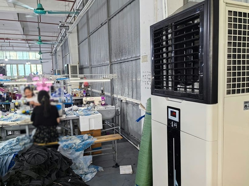 服裝廠整體降溫，安裝工業(yè)省電空調(diào)-立式軸流機組