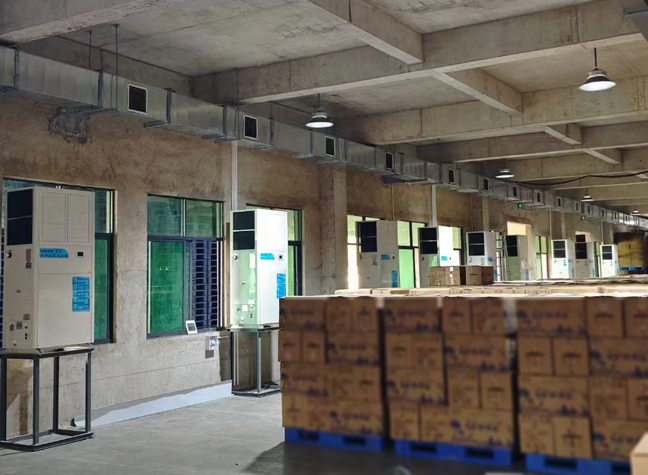 大型雞蛋倉庫降溫，應(yīng)用蒸發(fā)冷省電空調(diào)-立式軸流機(jī)組SYL-ZL-25