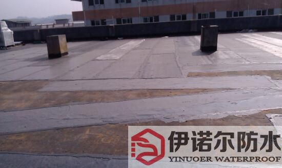 屋面防水補漏材料廠家介紹防水卷材與防水涂料有什么區(qū)別